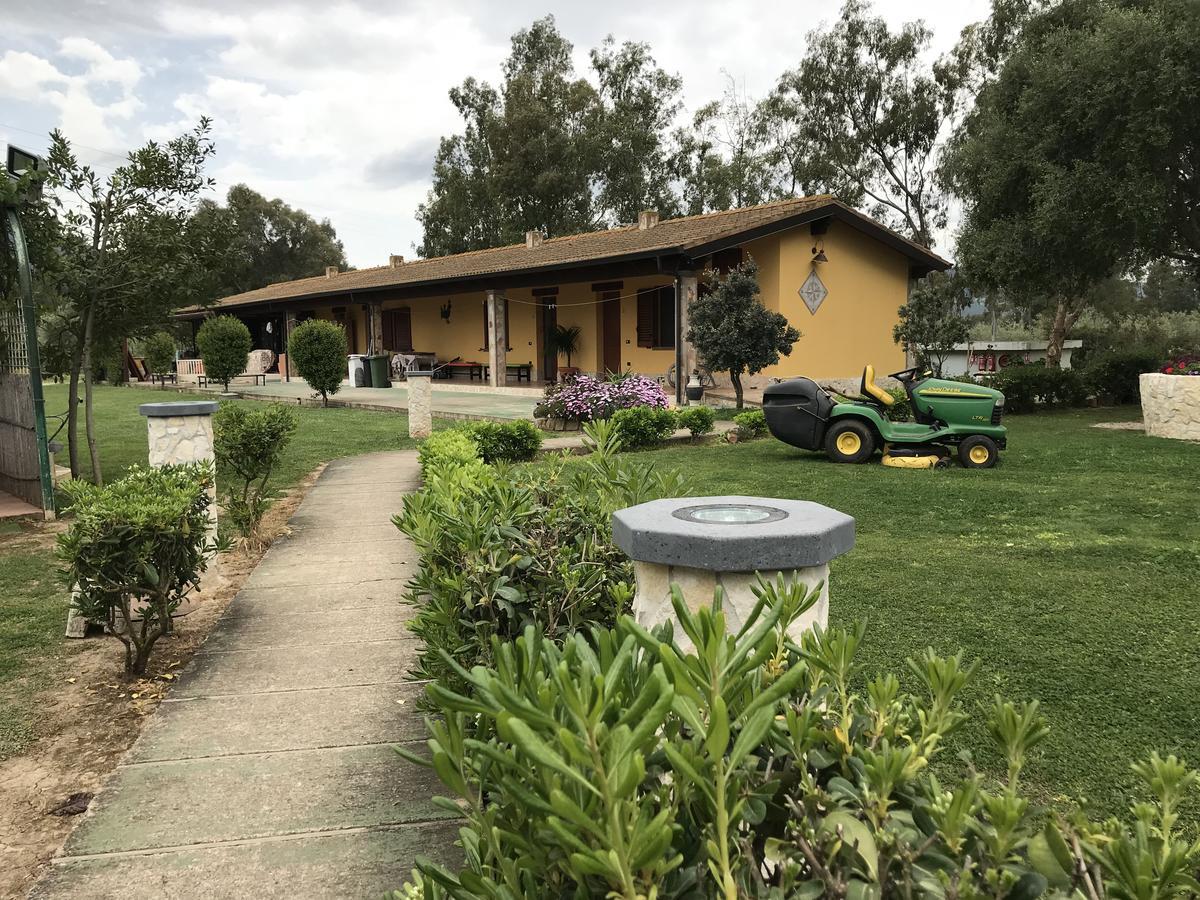 Agriturismo Monte Majore Siliqua Exterior foto